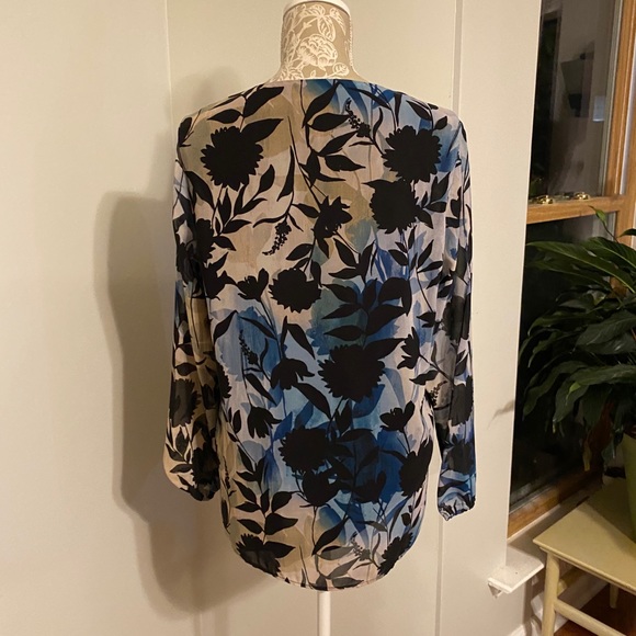 EUC Calvin Klein Chiffon Lace Front Blouse - Picture 4 of 8